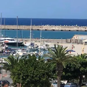  Διαμέρισμα Erieta Seaview